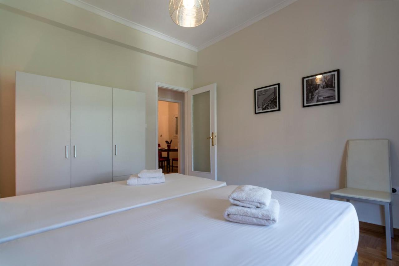 Acropolis View 2Bd Apt Next To Museum & Metro Ateny Zewnętrze zdjęcie